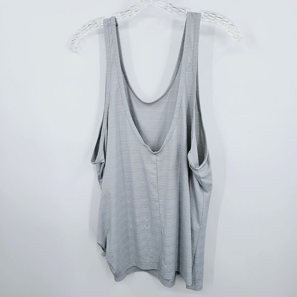 Athleta Max Out Tank Top XL Blue Grey White Stripe Side Tie Dip Back Athleisure - Picture 11 of 13